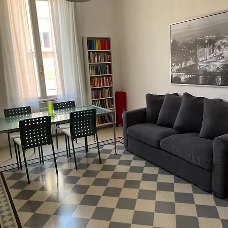 Cristina E Stefano بيزا